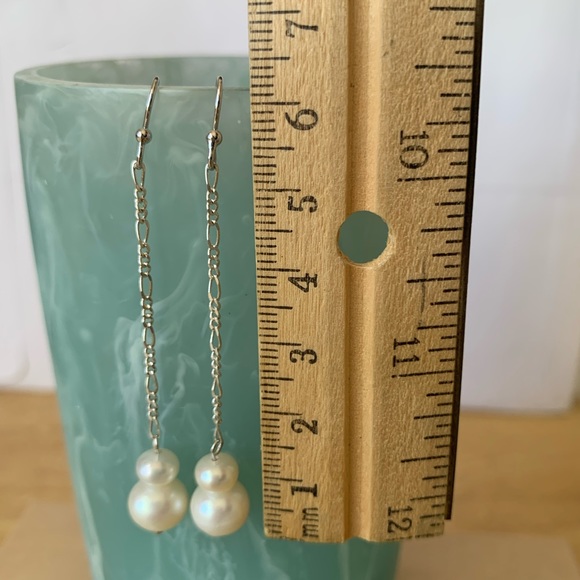 Handmade authentic fresh water pearl drop earrings - Picture 3 of 4